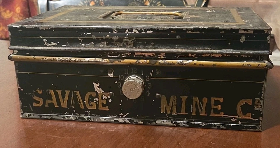Savage Mine Co Miler Lock Cash Box Painted Tin Antique Toleware Maryland Coal - Image 2 of 4