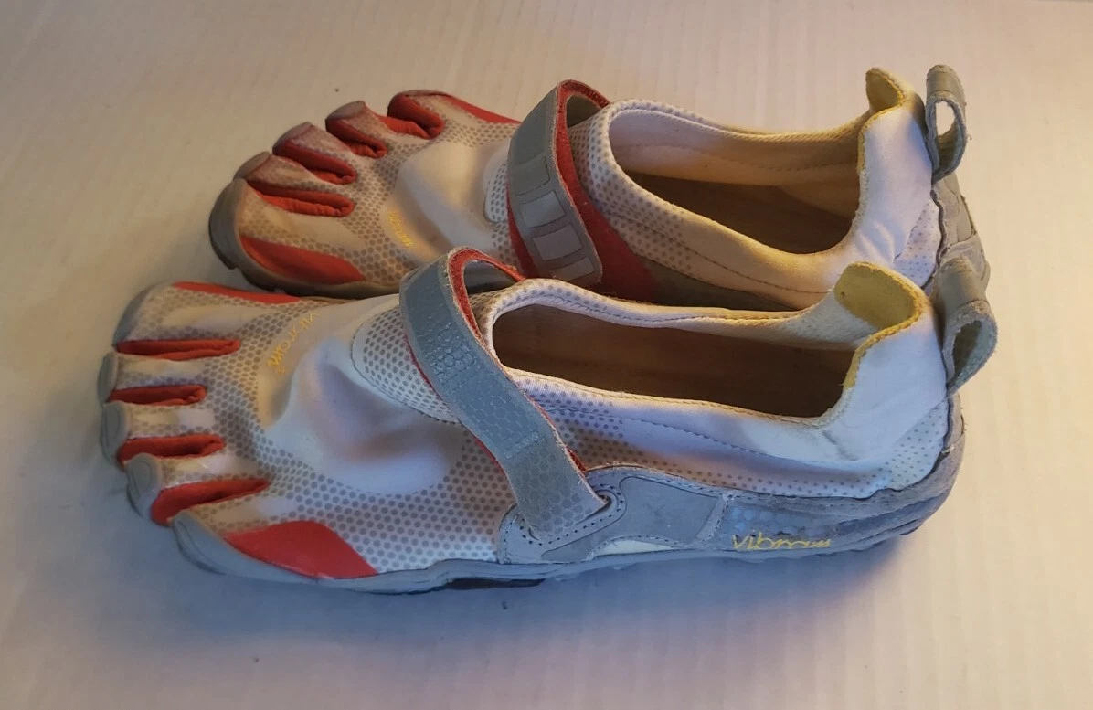 Vibram bikila shop mens