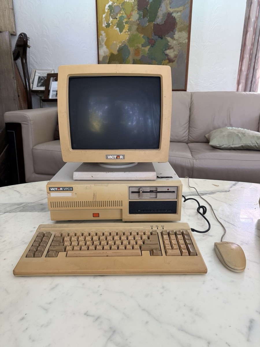 Windowsデスクトップ Moroni Victor Victor VPC-II Vintage PC | Fully Working | Keyboard | Boots to