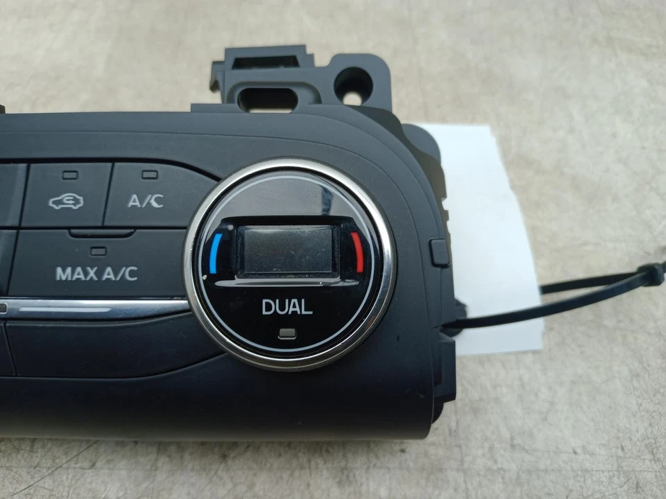 FORD KUGA AC AIR CON HEAT CONTROL PANEL LJ6T-18C612-BC MK3 2019 - 2025 - Image 4 of 4