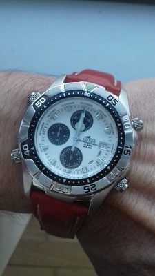 Lotus CHRONOGRAPH ALARM PANDA DIAL 9716/4 Vintage Herrenuhr NOS Armbanduhren
