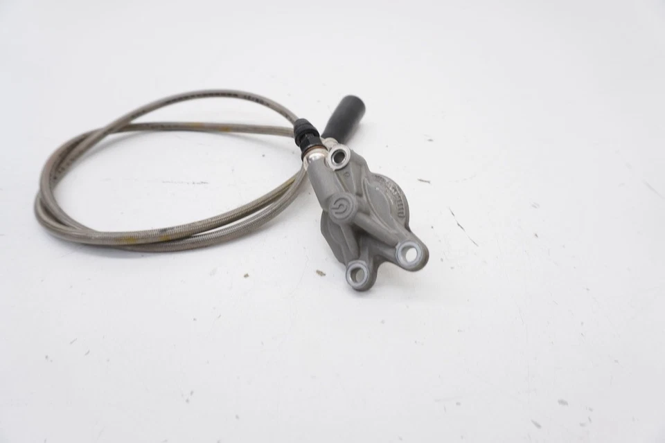 Оригинальный ведомый цилиндр гидравлической муфты KTM 125-450 Brembo 79232061044 2023-2025 M19 - Изображение 3 из 4