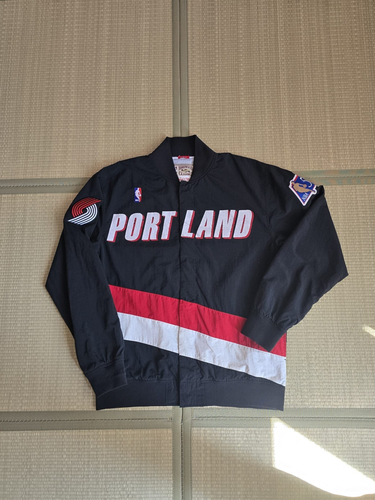 NBA 96-97 Portland Trailblazers Men Mitchell & Ness Tailored Fit Warm Up Jacket