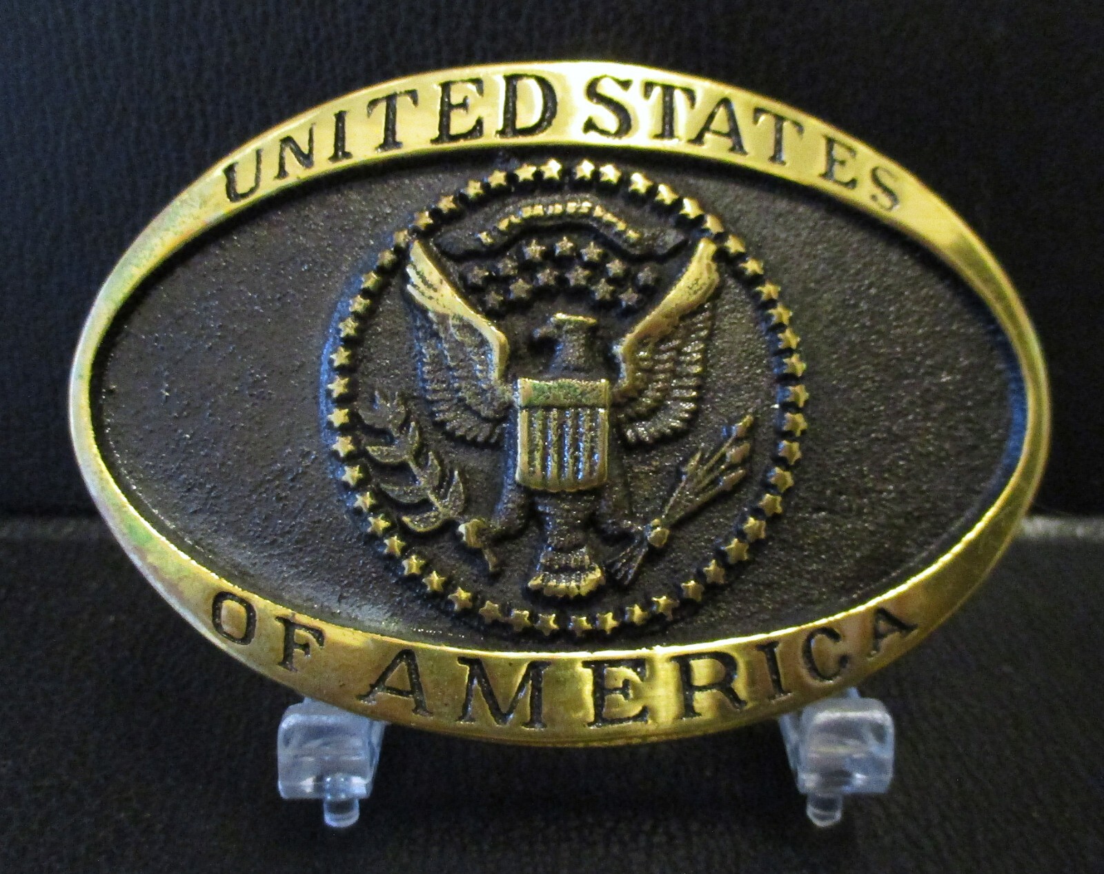 как выглядит United States of America Eagle Seal Heritage Mint Registered Belt Buckle 1980 фото