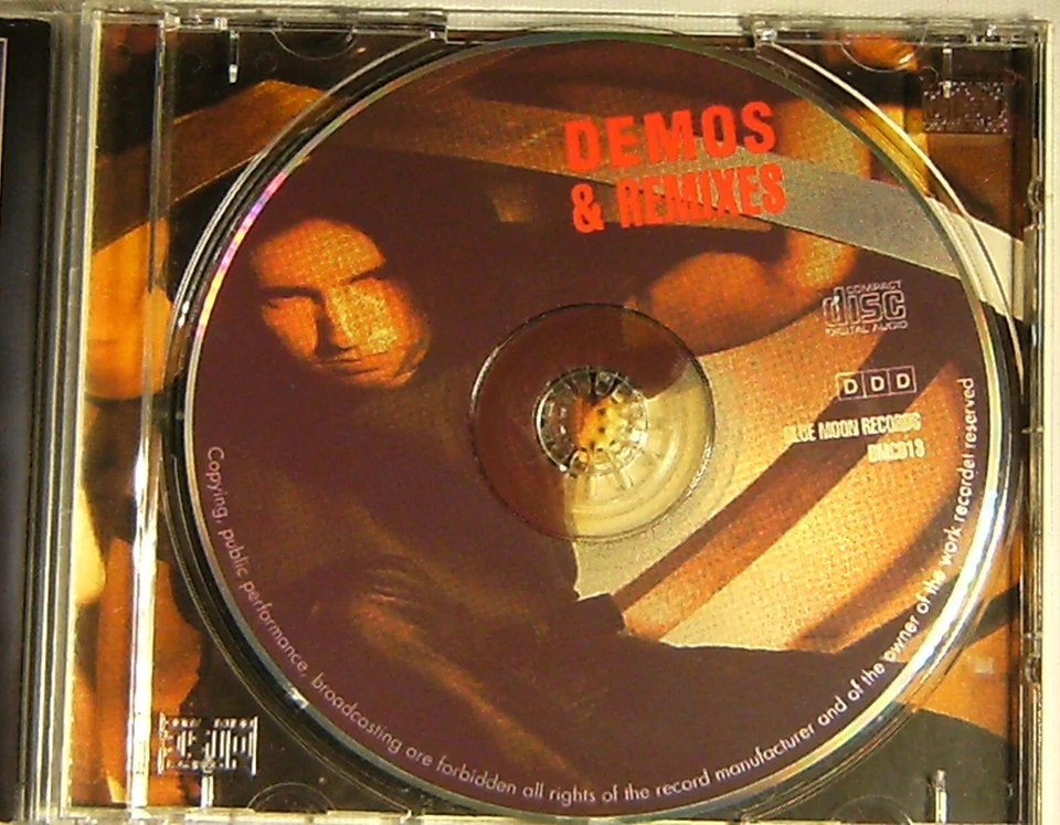 CD NINE INCH NAILS : DEMOS & REMIXES [ 14 TITRES ] RARE - Photo 4/4