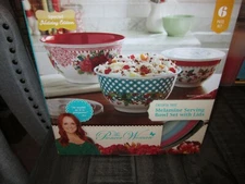 New Pioneer Woman Cheerful Rose Melamine Serving Bowl Set W/Lids Holiday Edition