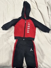 Air Jordan Jumpman Sweat Suit Jogger Set Size 18M