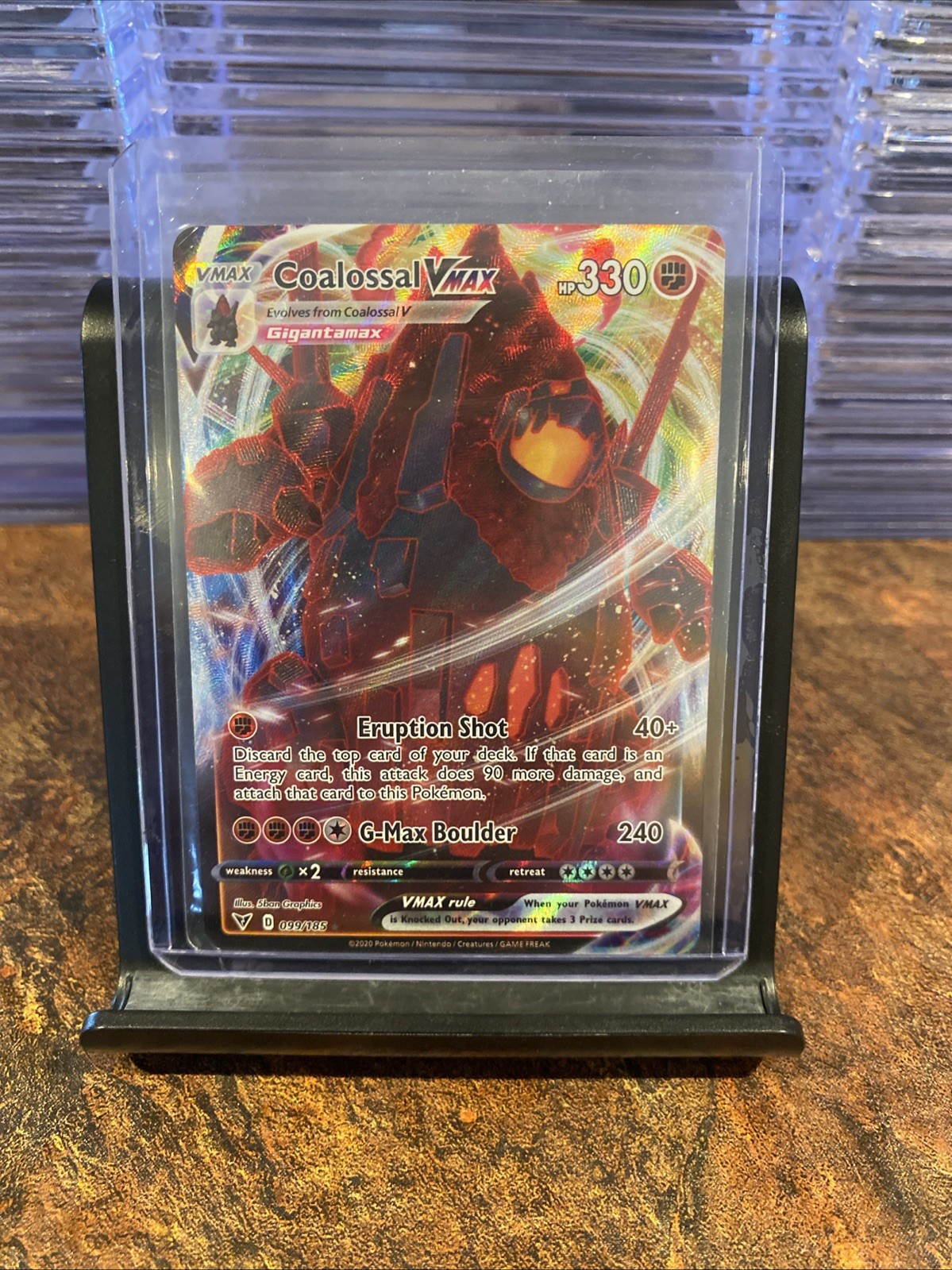 Coalossal VMAX Ultra Rare Holofoil SWSH04: Vivid Voltage 099/185 NM