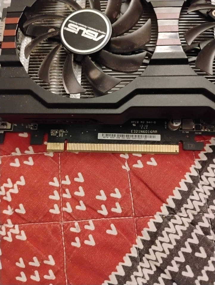 Tarjeta gráfica ASUS 🗣️Doble ventilador HD7790 DC2 2GD5 2GD5 💯🔥🔥👌 Foto 2 de 4