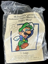McDonalds 1990 Super Mario 3 Nintendo Happy Meal Toy, Luigi New in Package