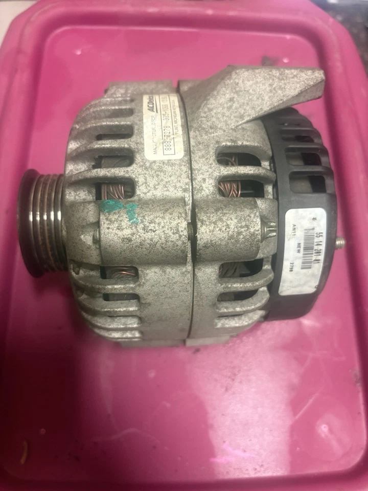 Chevy Silverado 2500 Duramax 2003 6,6 diésel alternador 12 V Foto 2 de 2