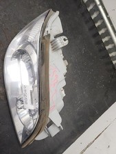 Feu avant (phare) Kia CARNIVAL