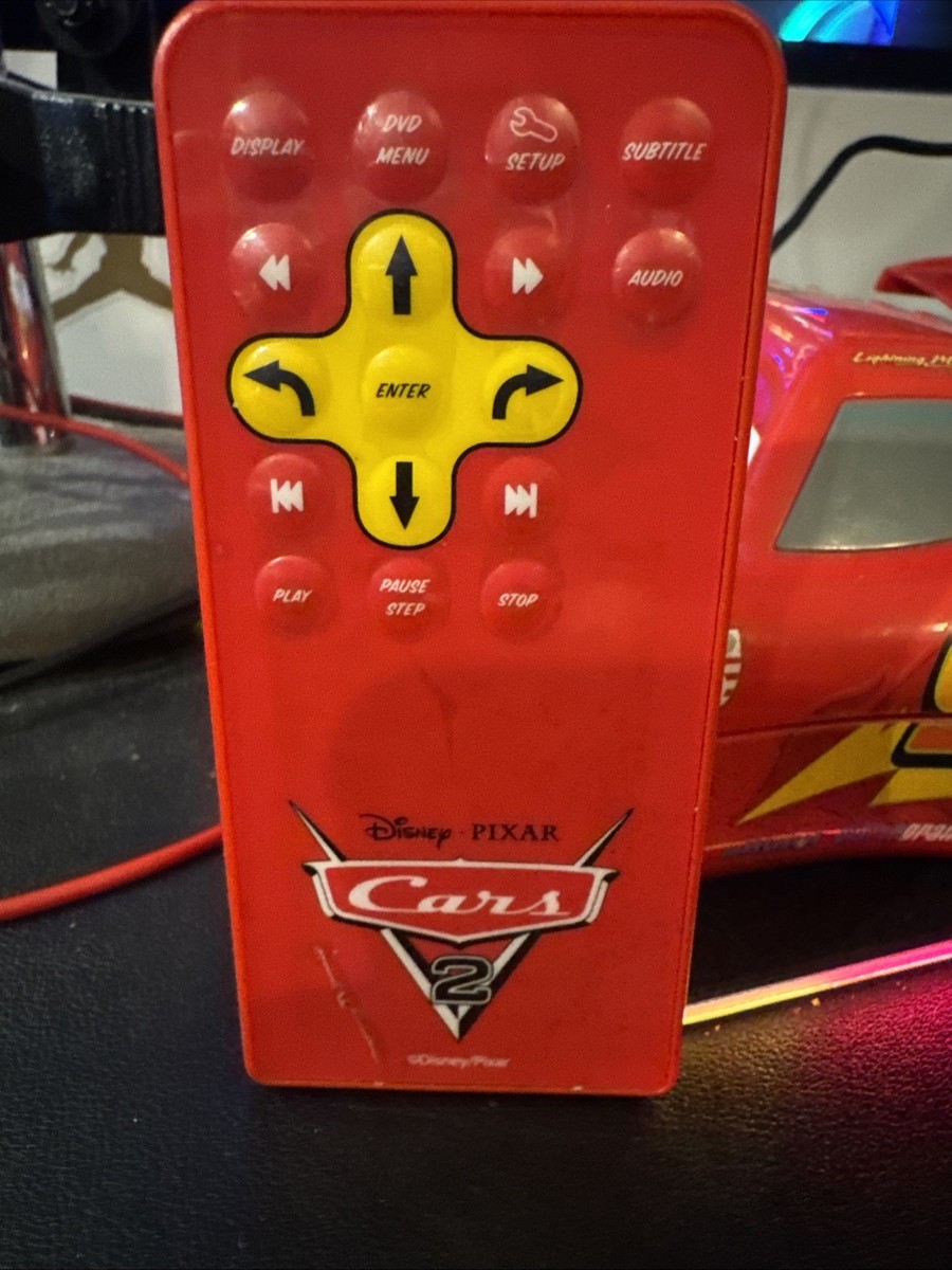 ディズニー7インチポータブルDVDプレーヤー cars DISNEY・PIXAR Disney Pixar Cars Lightning McQueen 7” Portable DVD Player C7100PD