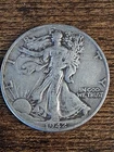 !!! 1942 Standing Liberty Half Dollar  90 % Silver Vintage US Historic Coin !!!