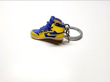 Basketball Shoe Keychain Souvenir decoration 3D Mini Sneaker Shoe Keychain