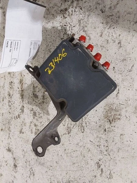 Conjunto de bomba de freno antibloqueo ABS 2013-2014 Toyota Avalon Foto 2 de 3