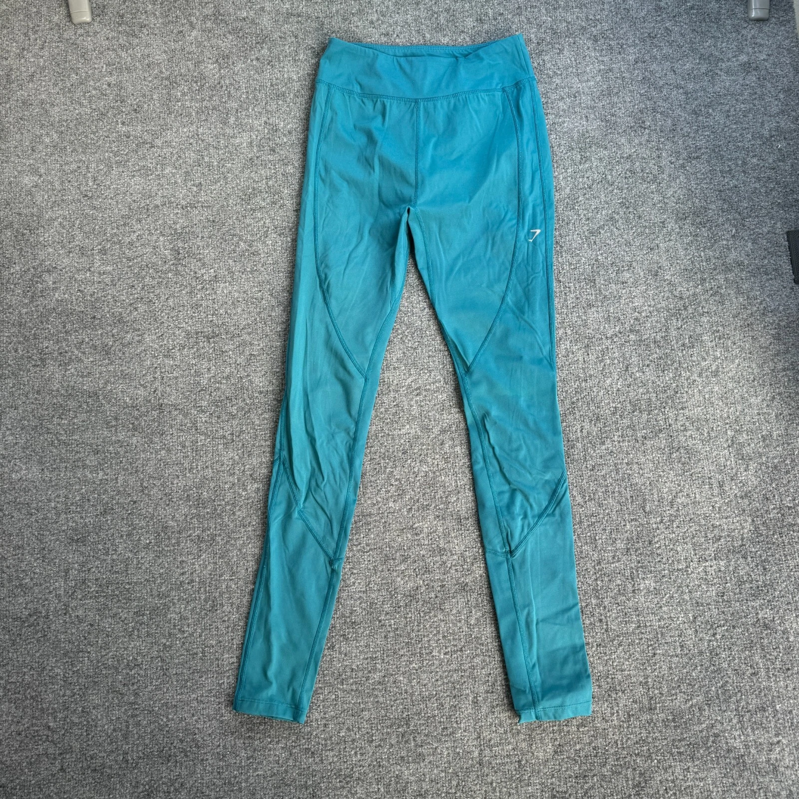 gymshark dry moisture management yoga leggings