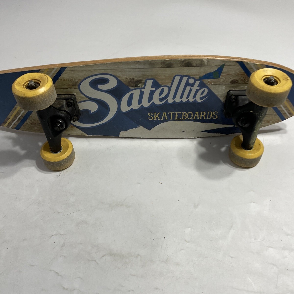 Satellite Skateboard Cruiser Wood 26x7 Yellow Wheels | eBay