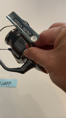 Shimano 22 STELLA 2500SHG Spinning Reel Near Mint From Japan #2889