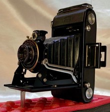 Antica macchina fotografica  ZEISS IKON  “ Nettar 515/2 “  funzionante- GERMANY 