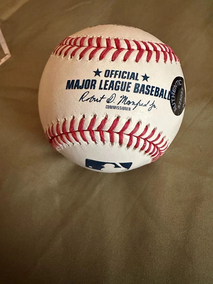 Бейсбольный мяч с автографом MICHAEL YOUNG-Texas Rangers OML (подлинные чернила для игрового мяча) - Изображение 2 из 4