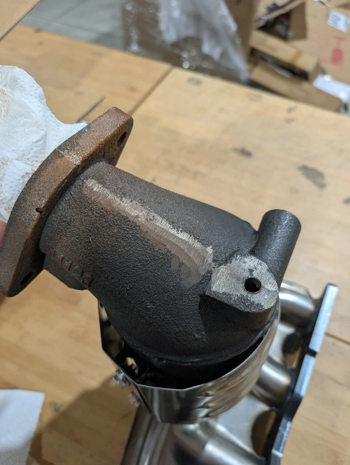 Convertidor catalítico 285102G445 674-071 compatible con Hyundai Santa Fe Sport L4 2,4 L 2 Foto 2 de 4