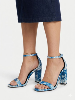  Wild Diva Womens Blue White Marble Print Ankle Strap Chunky Block Heels Sz 7