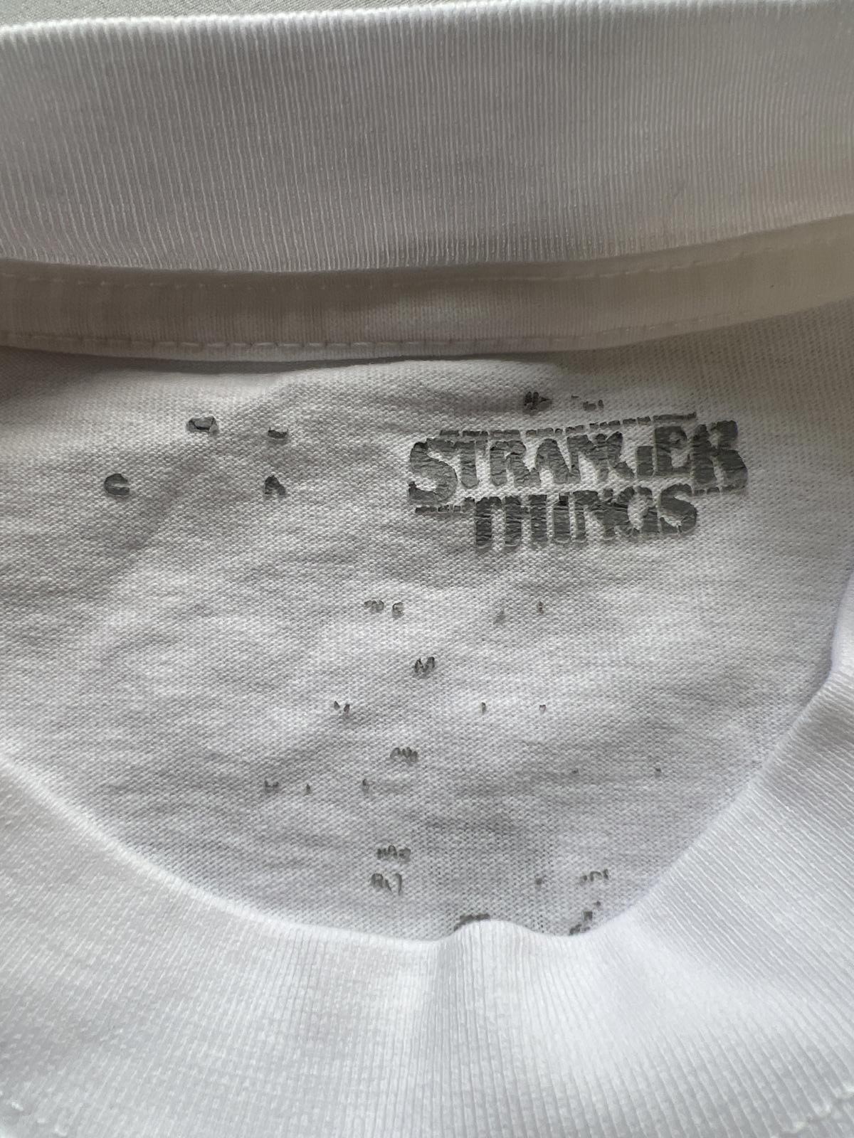 Stranger Things Hellfire Club White Graphic T-Shirt S image 3