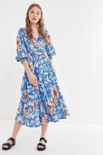Urban Outfitter Giovanna Floral Wrap Midi Dress XS Women's Casual Wrap NEW 28497