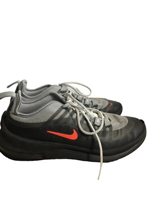 Nike Air Max Axis Size Gray/Black Lace Up Sneakers