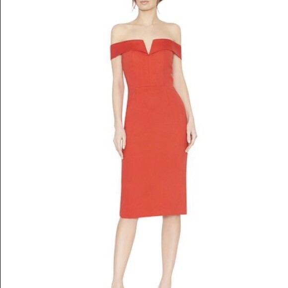 alice and olivia off the shoulder dress ISADOLA MIDI DRESS in BLACK