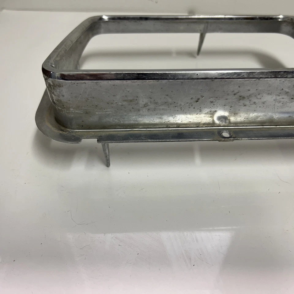 Ford LTD Galaxie 500 1969 personalizado XL luz trasera bisel OEM #C9AB 13A537 Foto 4 de 4