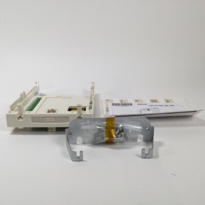 Schneider Electric VW3A3501POSSE Controller card New NFP