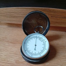 Lufft Taschen Barometer / H&ouml;henmesser mit Box
