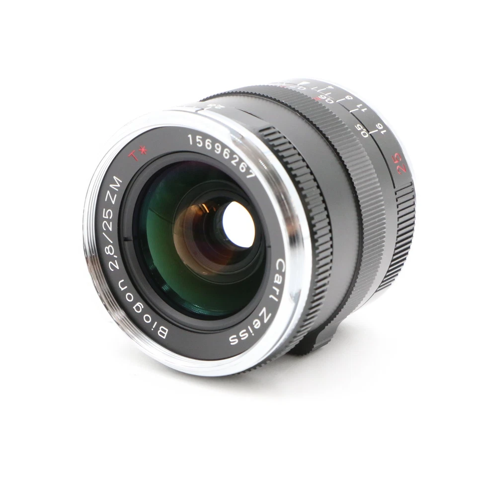 [Top Mint] Carl Zeiss Biogon T* 25mm F/2.8 ZM Lens Black for Leica M - Image 2 of 4