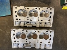 1 Pair Used Heads For A Ford Mustang 3.8 94 To 98 Cast Rf-f7ze-6090-a22a