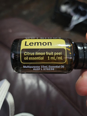 Lemon Essential Oil 15 mL Amber Glass Bottle for Aromatherapy AUST L 370236