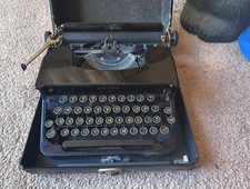 Corona Standard Portable Typewriter with Case Vintage 30's LC Smith thumbnail