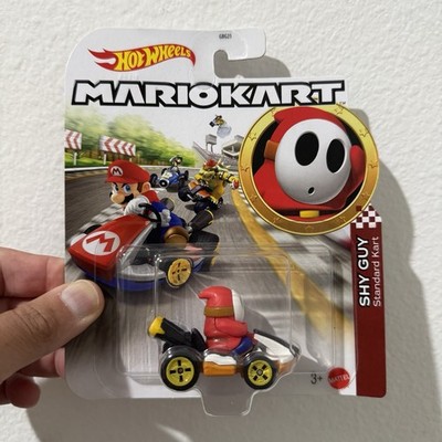 Hot Wheels Mario Kart Shy Guy Standard Kart (GBG25) Nintendo Super Mario