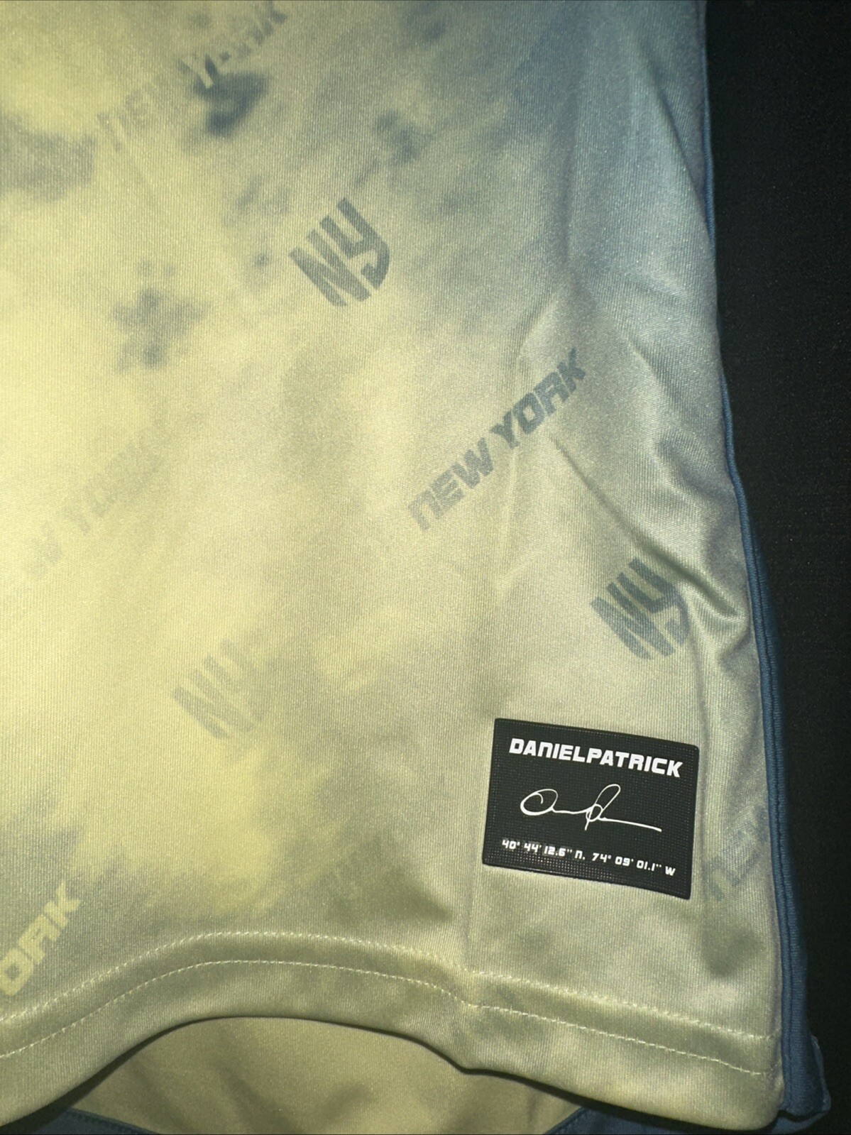Picture 5 of 6