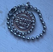 Exclusive loony tunes diamond key chain real diamonds clear and good to flex. 