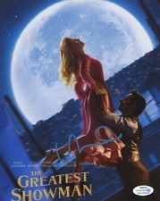 Michelle Williams Greatest Showman Autographed Signed 8x10 Photo ACOA COA