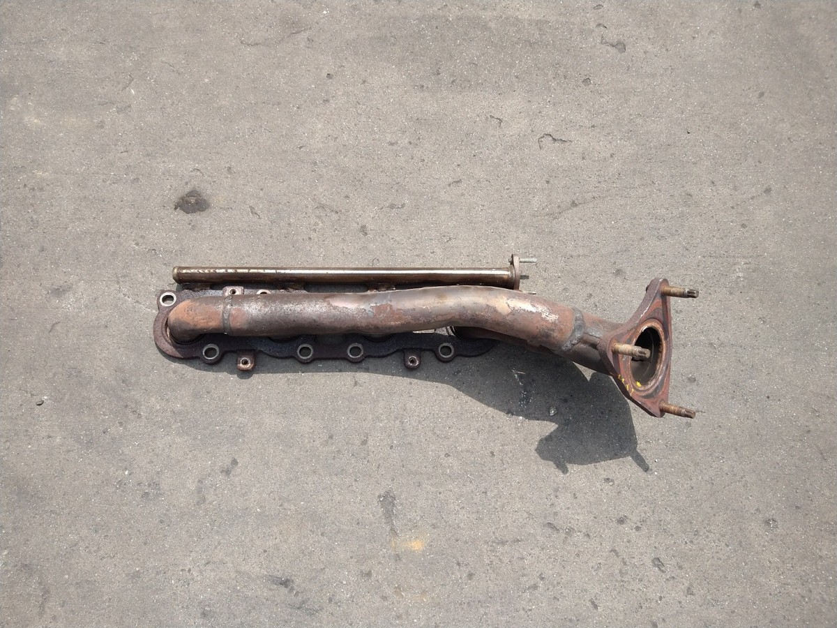 TOYOTA 2UZFE VVT EXHAUST MANIFOLD FACTORY LEFT USED 17105