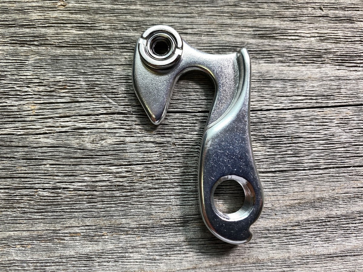 BIKE BICYCLE FRAME REAR DERAILLEUR HANGER FOR DROPOUT ROAD MTB #289 SILVER