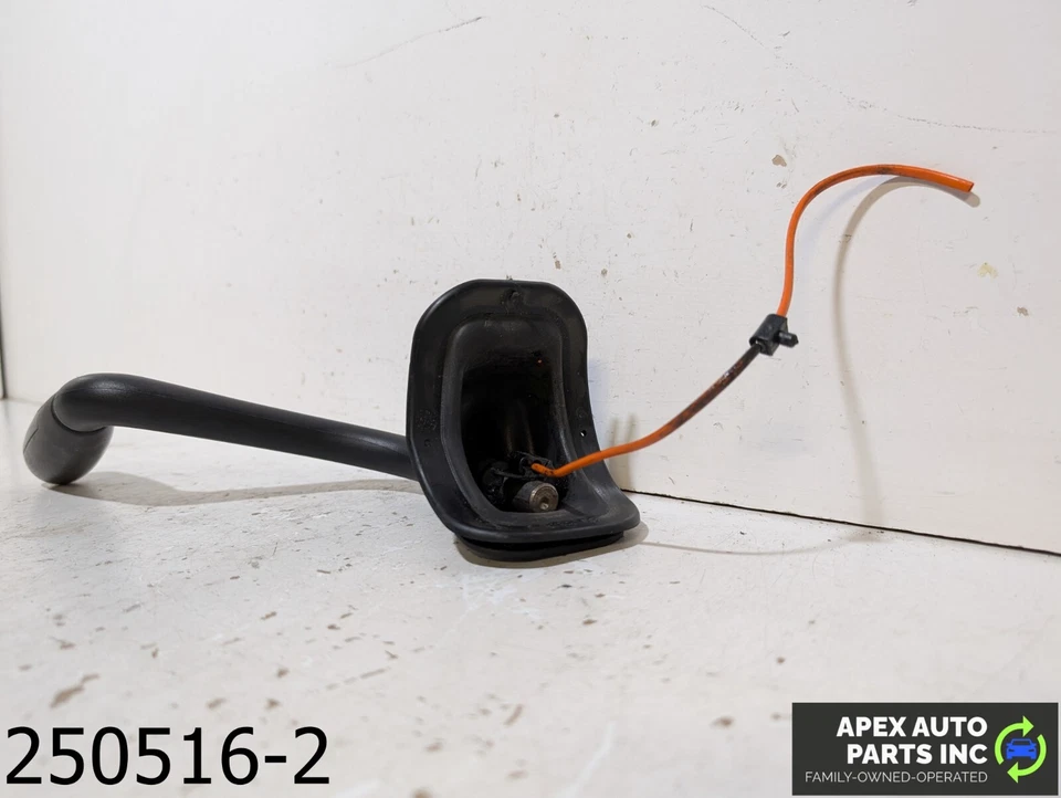 OEM 2000-2006 GMC Yukon 6.0L Automatic Shift Lever Handle Leather TOW HAUL - Image 2 of 4