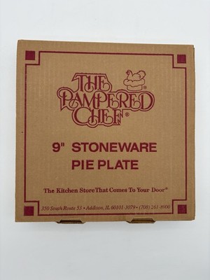 Vintage The Pampered Chef 9'' Stoneware Pie Plate #065, Original Box