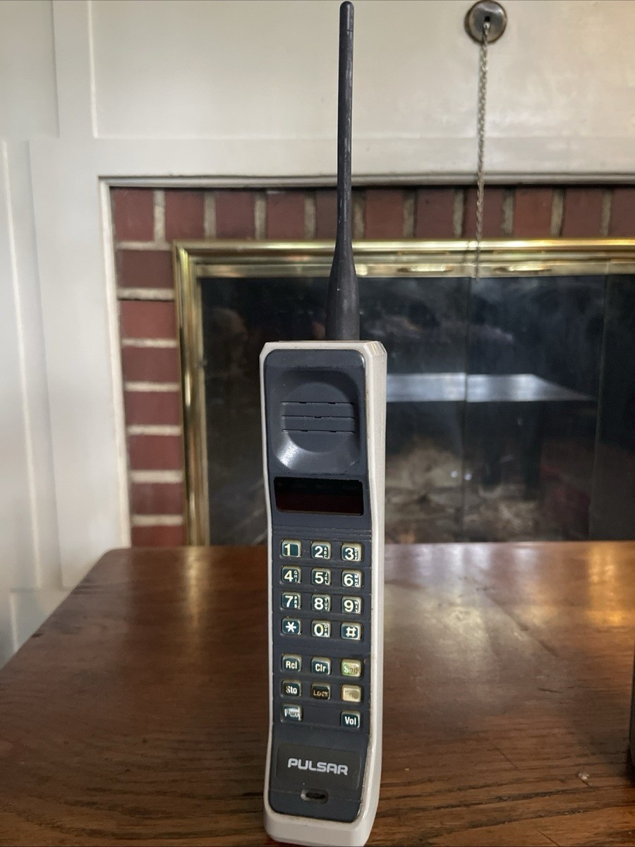 Vintage Motorola Pulsar Brick Mobile Cellular Dynatac Phone | eBay