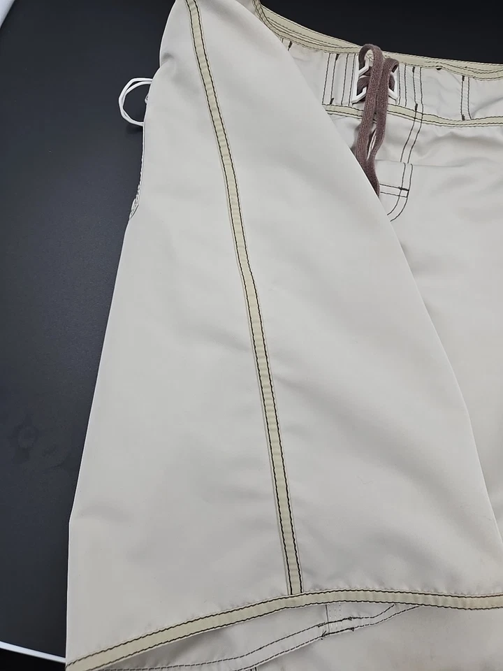 Bañador Billabong Board Shorts Vintage Para Hombre Talla 29 Beige Tostado 10” Entrepierna Foto 4 de 4
