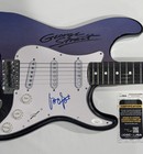 GEORGE STRAIT SIGNED CUSTOM ELECTRIC GUITAR THE KING JSA COA — photo 2