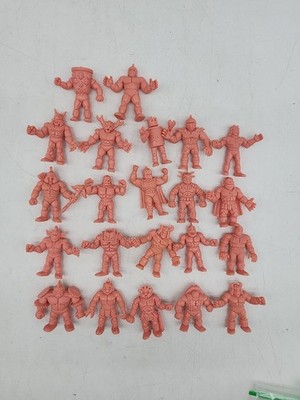 Lot of 22 Vintage Mattel M.U.S.C.L.E. Men Muscle Kinnikuman Figures Flesh Color